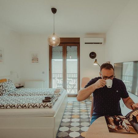 Studio Apartman Centar Dakovo Luaran gambar