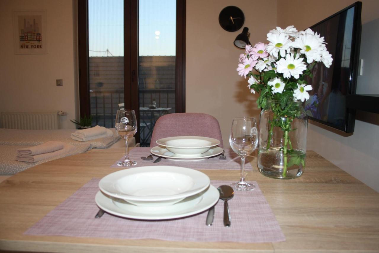 Studio Apartman Centar Dakovo Luaran gambar
