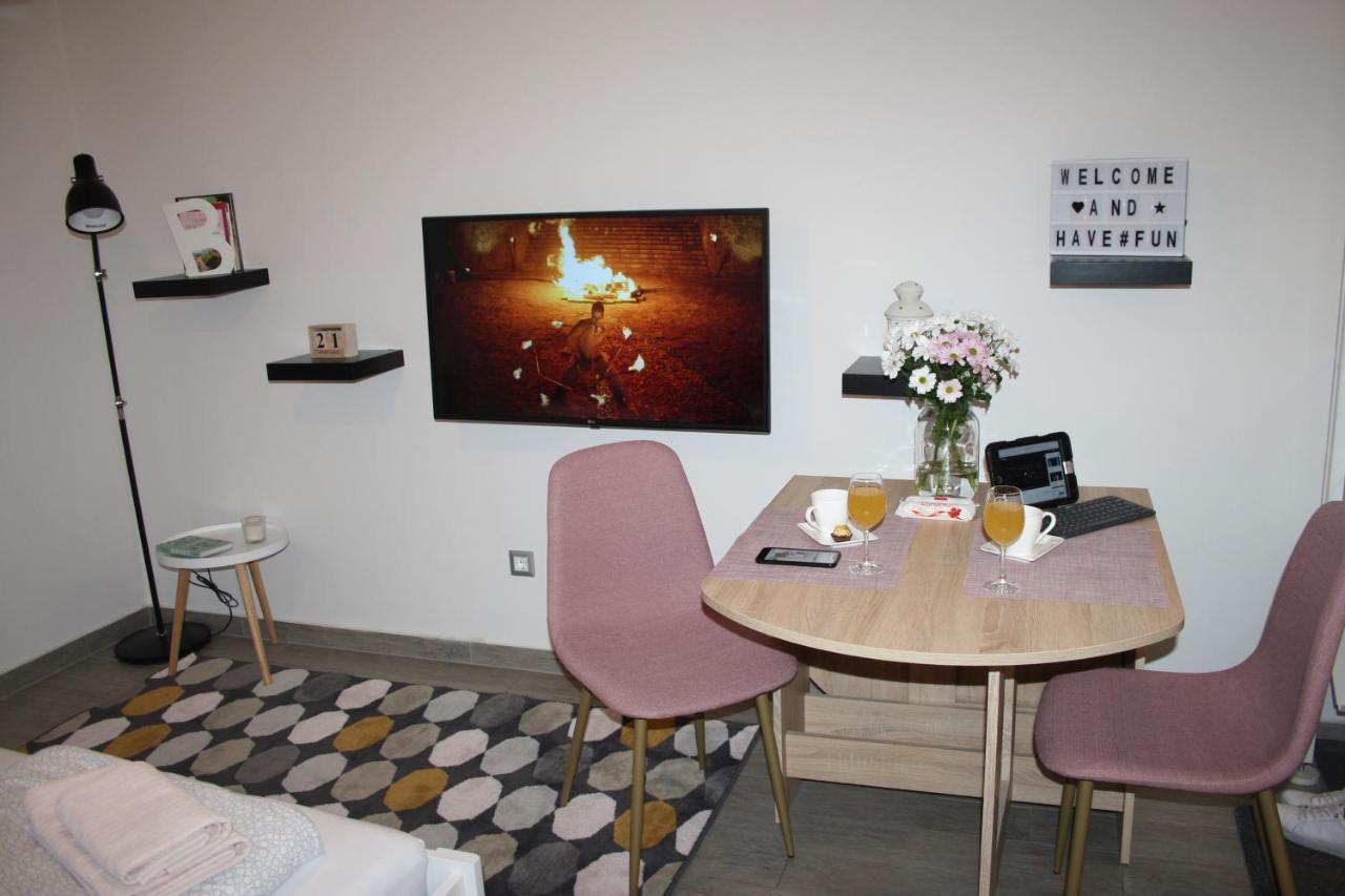 Studio Apartman Centar Dakovo Luaran gambar