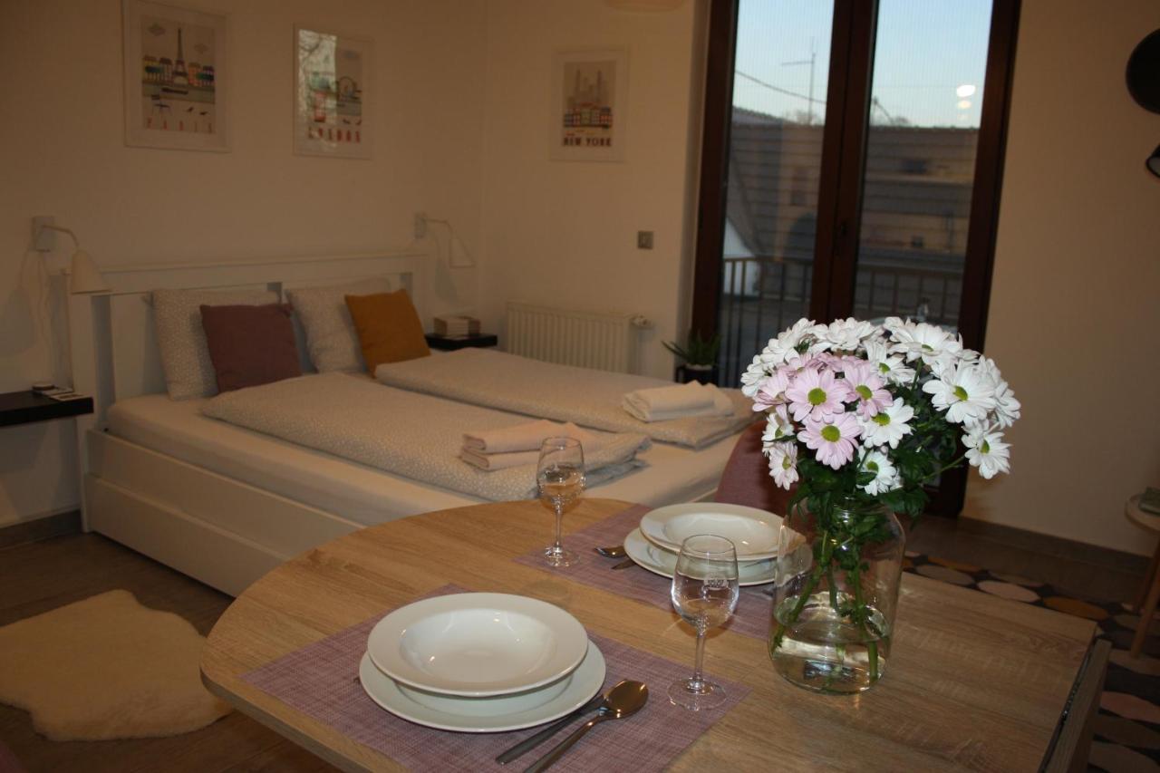 Studio Apartman Centar Dakovo Luaran gambar