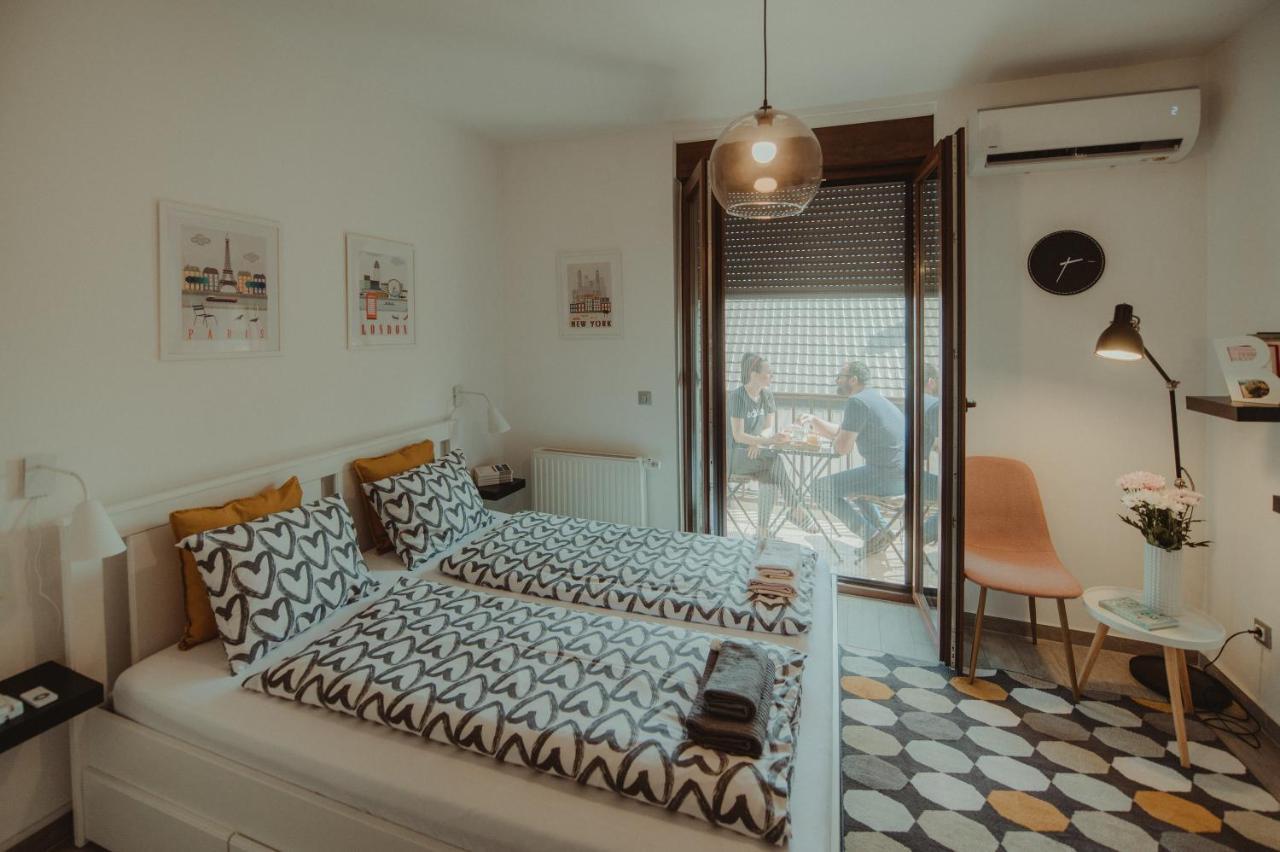 Studio Apartman Centar Dakovo Luaran gambar